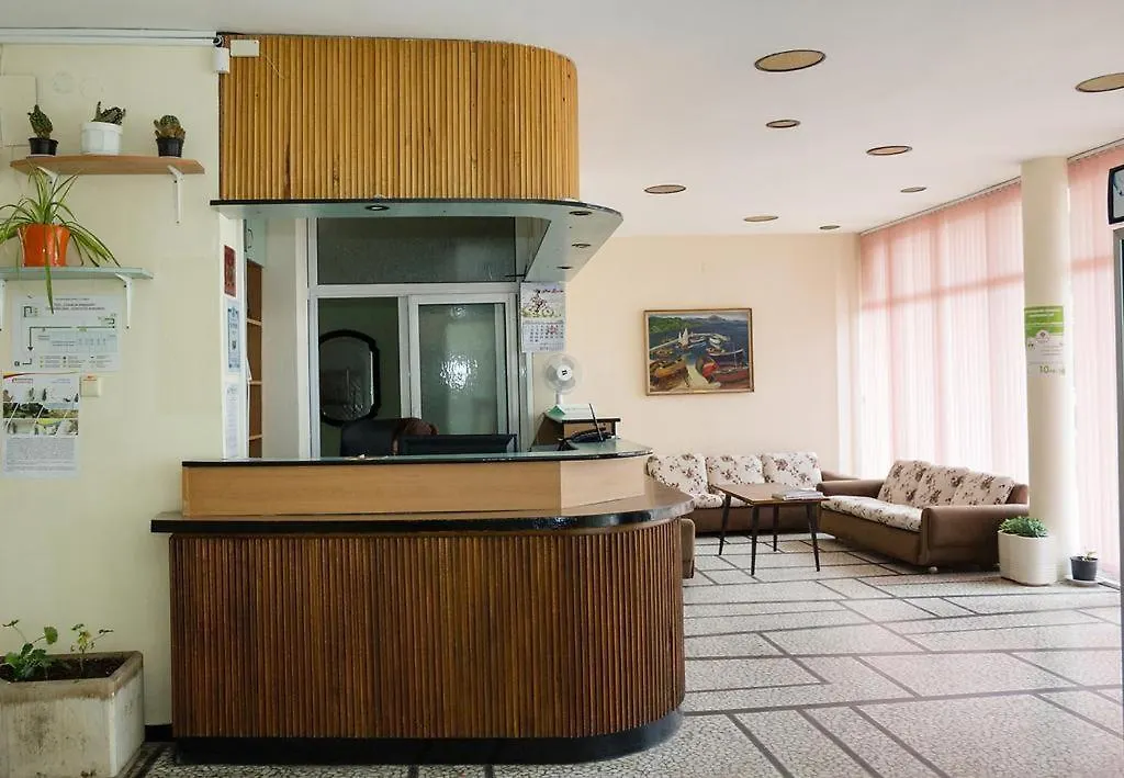 Creativity House Of Bas Varna - Free Parking Hotel