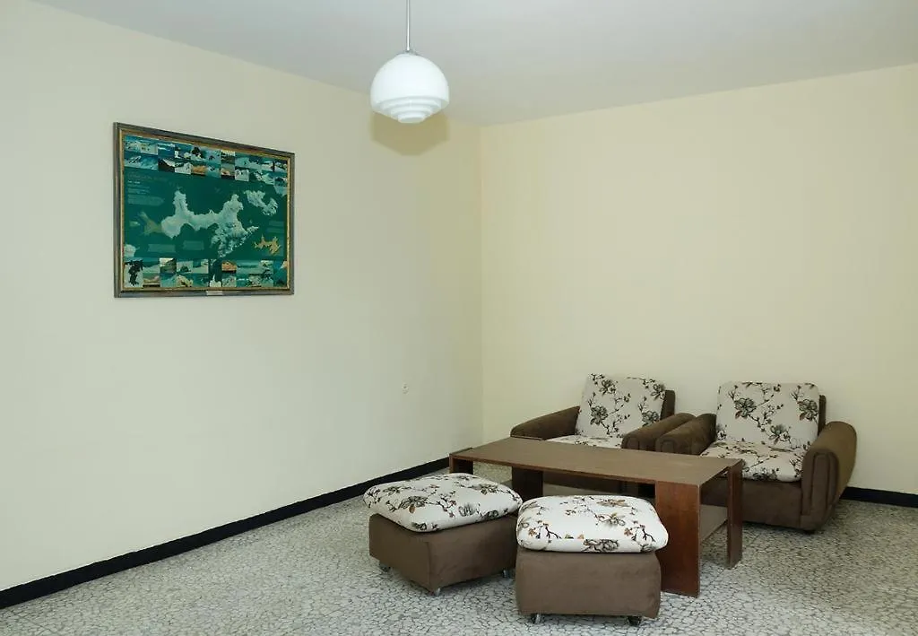 Hotel Creativity House Of Bas Varna - Free Parking