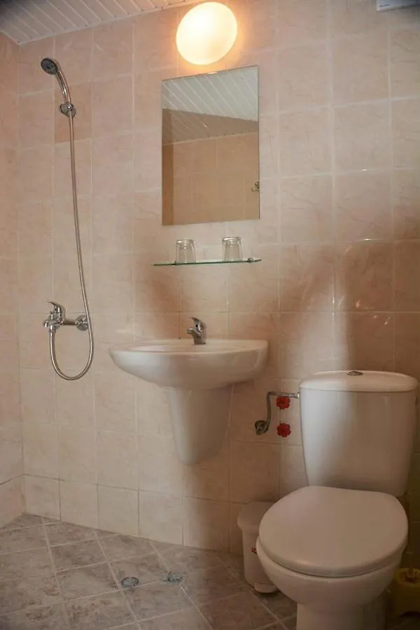 Creativity House Of Bas Varna - Free Parking Hotel